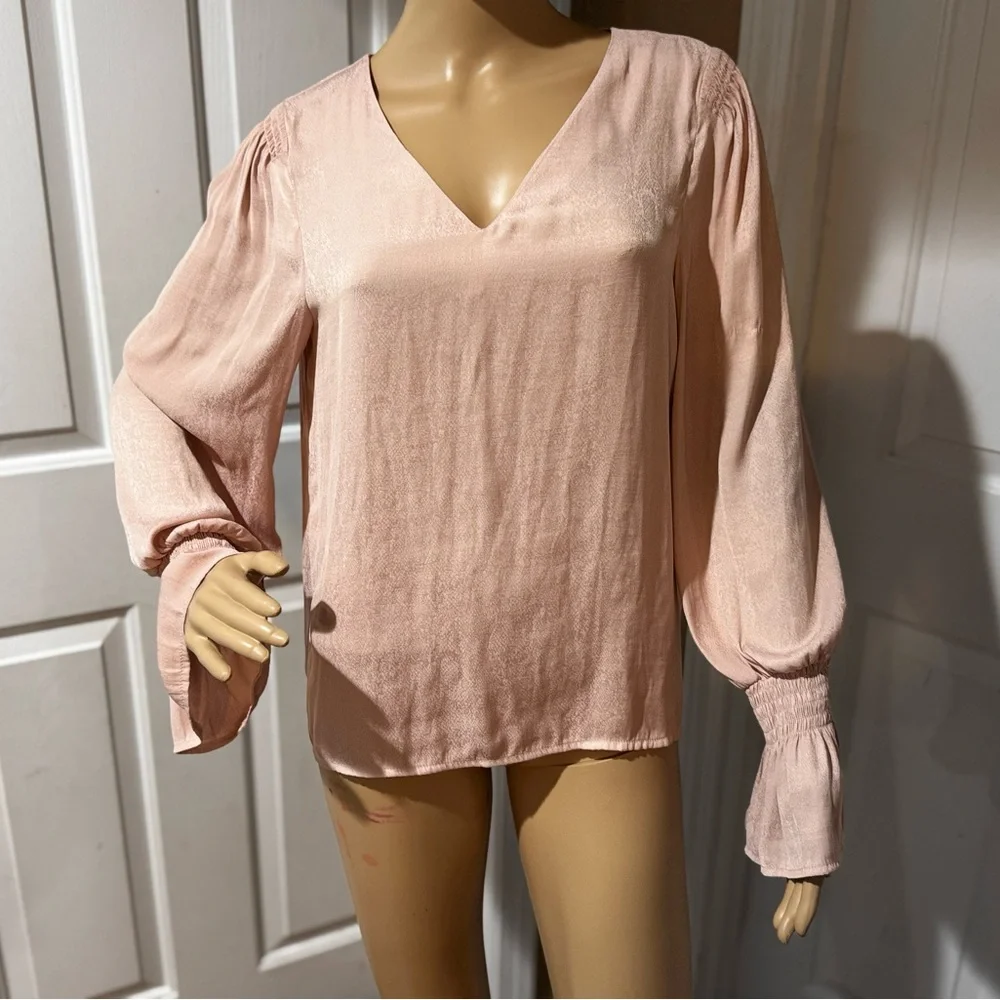 NWT A New Day Pink V Neck Smocked Sleeve Blouse Size Small - Picture 1 of 9